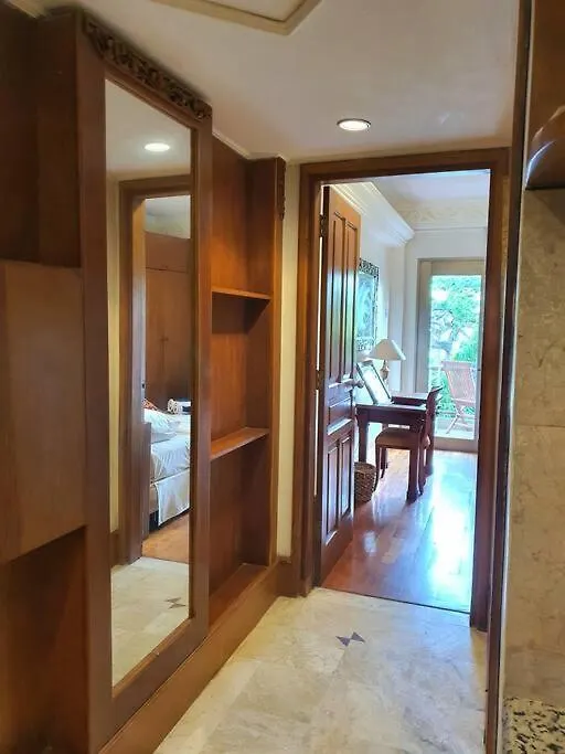 C&C Jayakarta Apartment Legian Bali A سمينياك